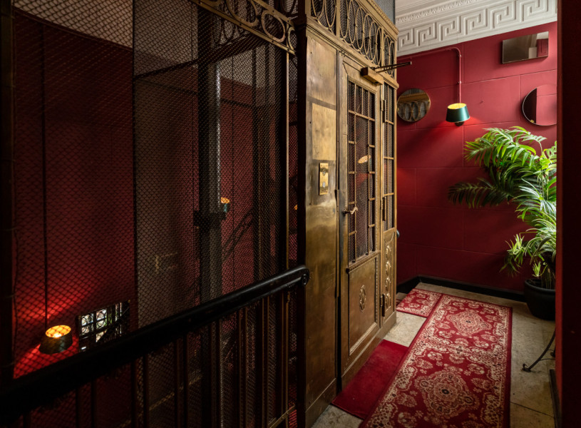 plush74 location scout noleggio spagna foto produzione cinematografica hotel camera suite berlin29