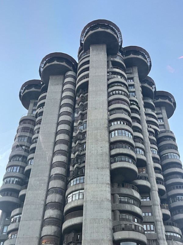 plush74 location scout rental spain photo film production madrid streets1