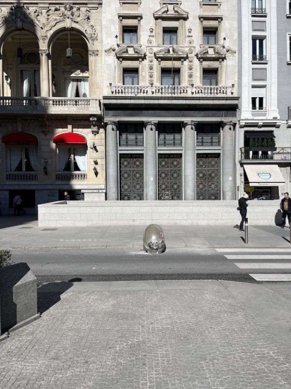 plush74 location scout rental spain photo film production madrid streets26