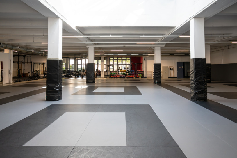 felpa74 lugares alemania berlin deportes foto urbana película fenriz gymjpg14