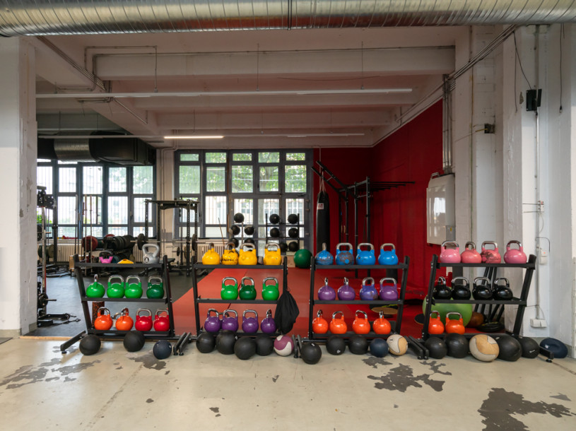 felpa74 lugares alemania berlin deportes foto urbana película fenriz gymjpg18