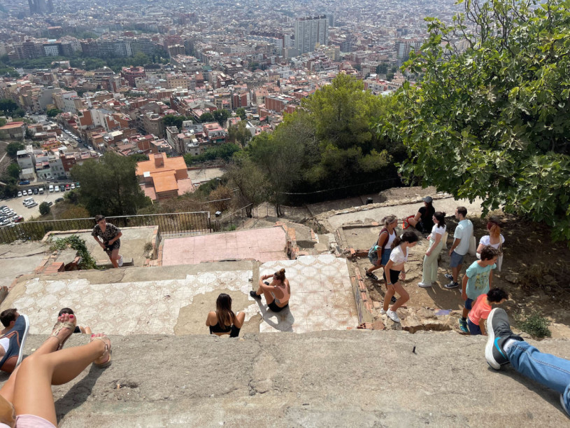 plush74 locations photo film production germany photo studio berlin00000plush74 locations photo film productio photo lookout barcelona spain00002