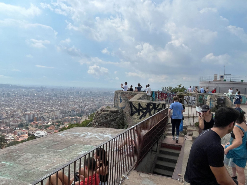 plush74 locations photo film production germany photo studio berlin00000plush74 locations photo film productio photo lookout barcelona spain00005