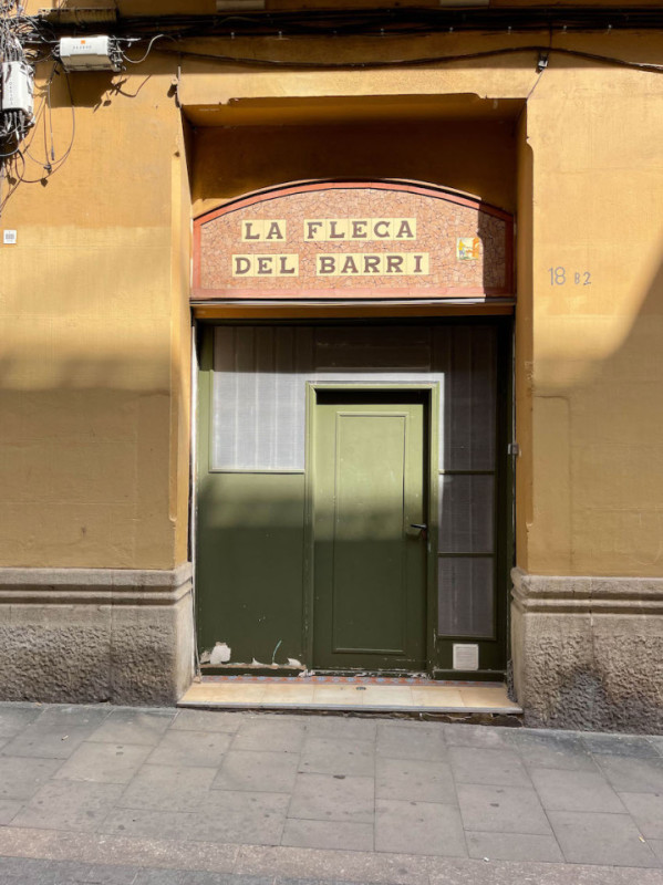 plush74 locaties fotofilm productie duitsland fotostudio berlijn00000plush74 locaties fotofilm productio foto straten grace barcelona spanje00013