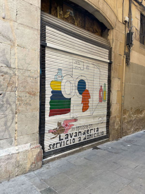 plush74 locations fotofilm produktion deutschland fotostudio berlin00000plush74 locations fotofilm produktion fotostraßen raval barcelona spanien00028