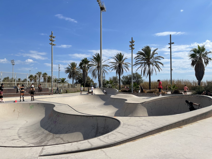 plush74 locations fotofilm produktion deutschland fotostudio berlin00000plush74 locations fotofilm produktion foto streets skate barcelona strand spanien00005