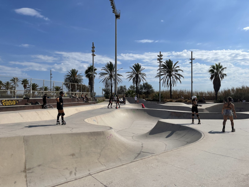 plush74 locations fotofilm produktion deutschland fotostudio berlin00000plush74 locations fotofilm produktion foto streets skate barcelona strand spanien00008