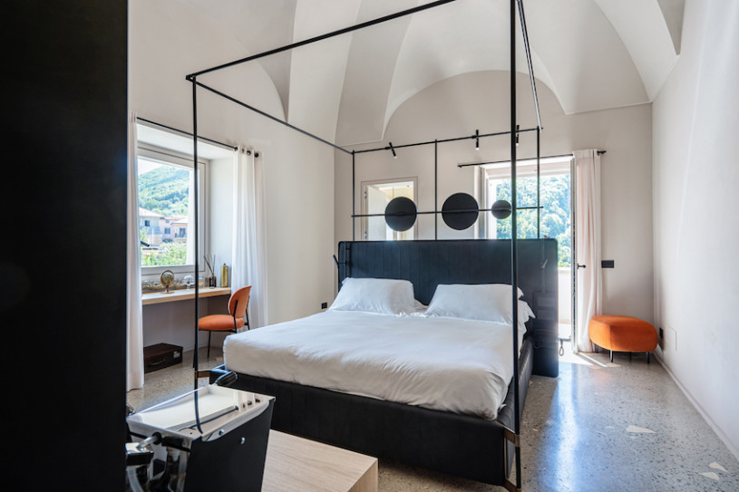 pluche74 locaties foto filmproductie italie hotel luxe zee00018