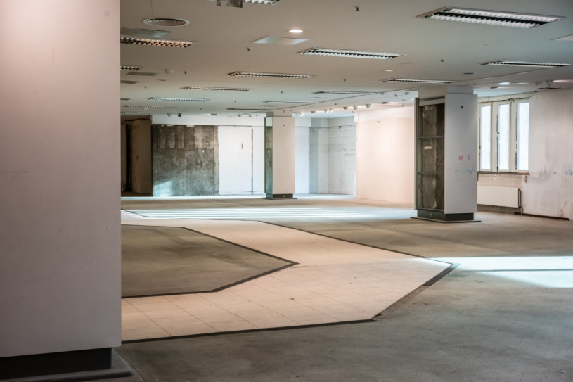 plush74 verlorene mall berlin 16