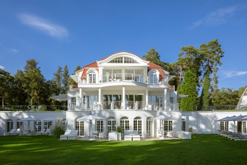 plush74 lussuosa villa vista lago 34