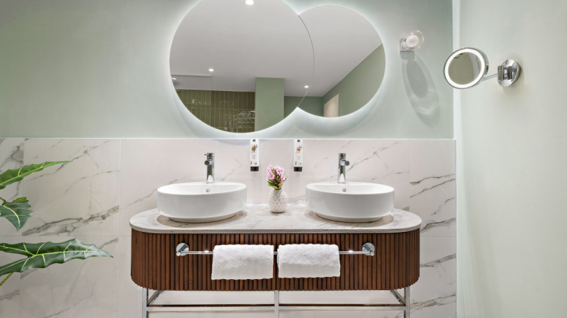 plush74 luxury hotel west berlin 3