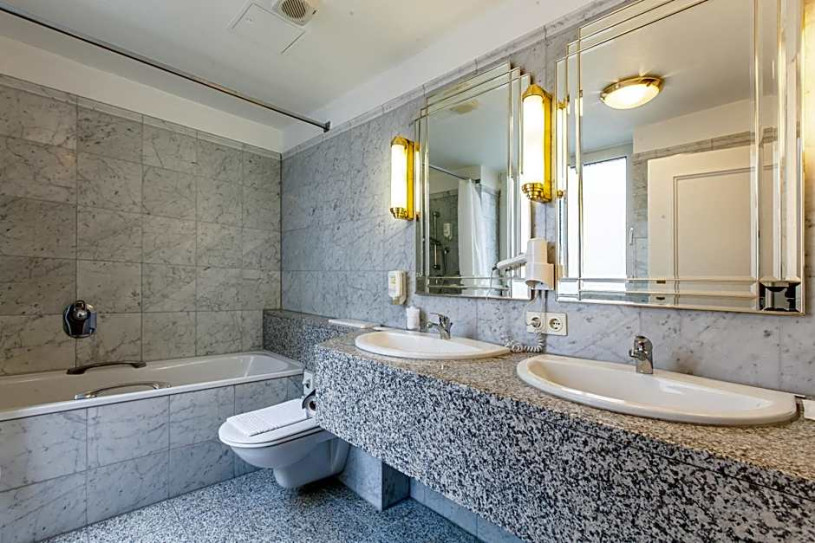 plush74 luxury urban hotel oasis with decor 4