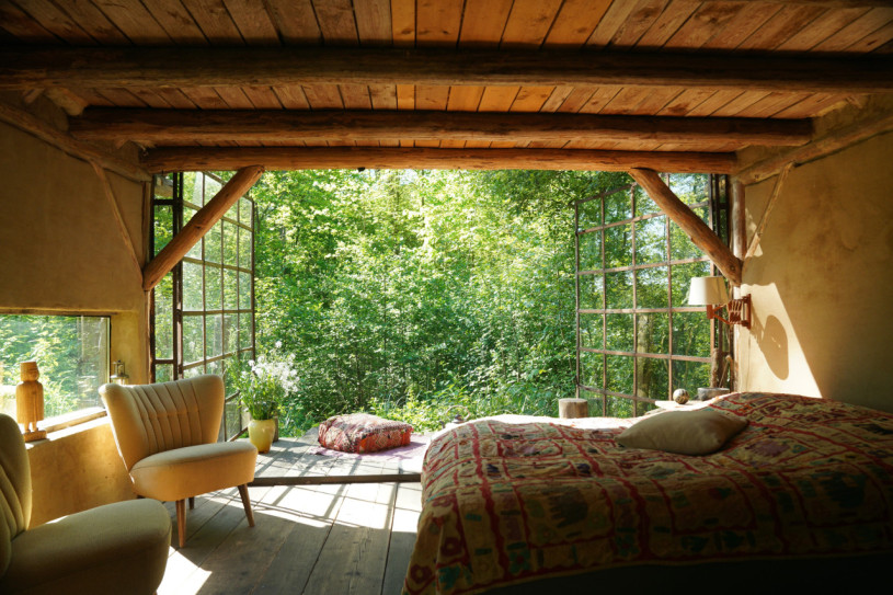 plush74 magisches Haus am See 1