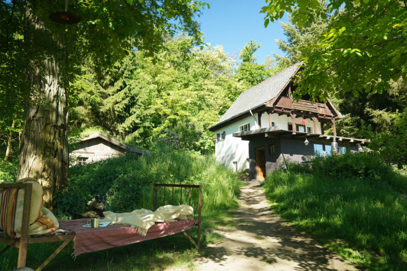 plush74 magisches Haus am See 22