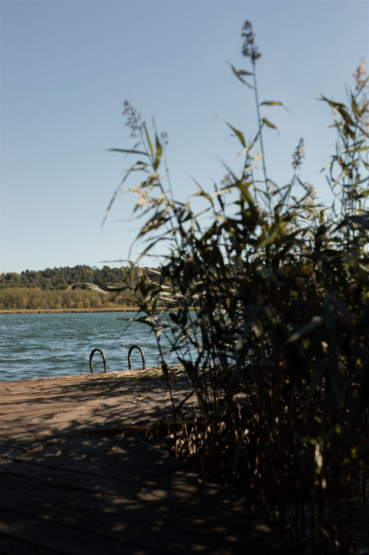 plush74 magical lakeside house 26 (1)