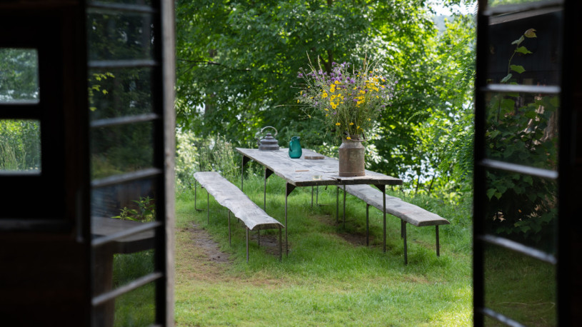 plush74 magisches Haus am See 3