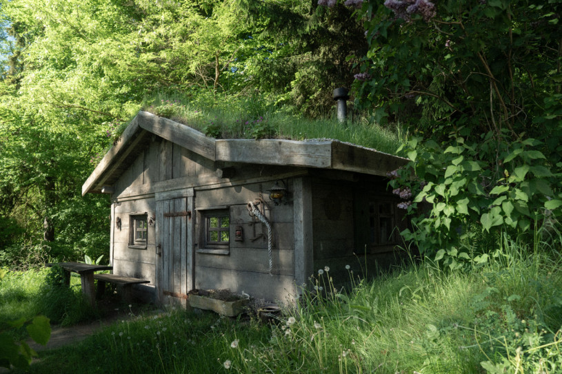 plush74 magical lakeside house 63