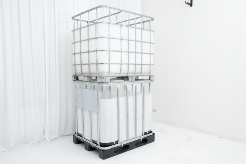 plush74 minimalist white studio berlin 5