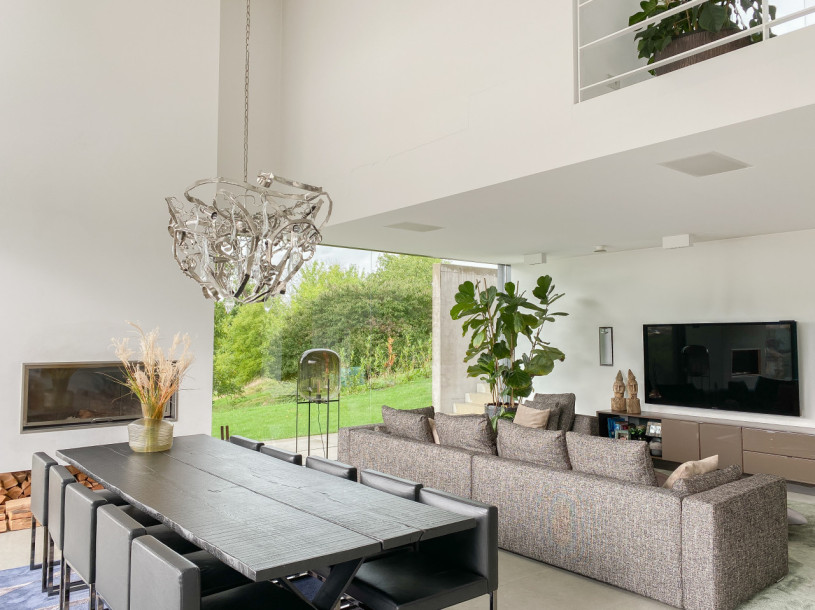 plush74 modern country house on the hill 1