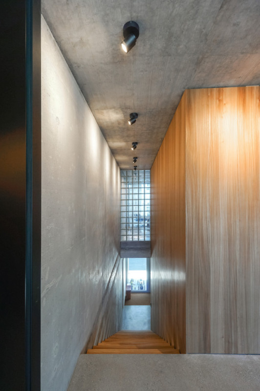 plush74 modern hillside townhouse mels 13