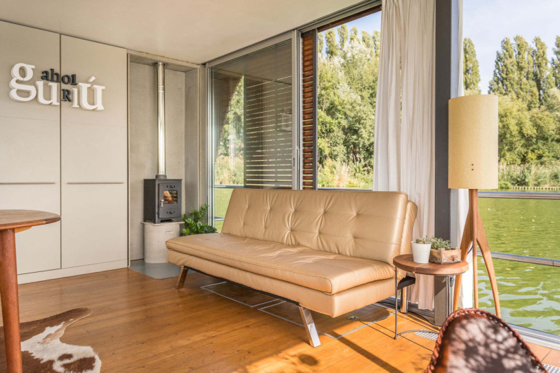 plüsch74 modernes hausboot berlin 4