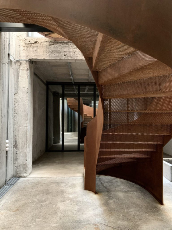 plush74 multi level concrete box venue 10