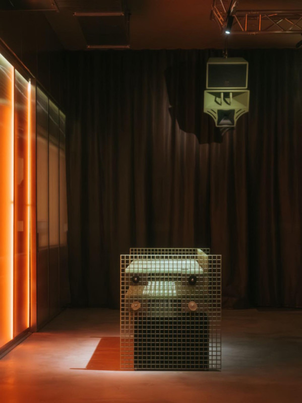 plush74 muted neon discotheque 3