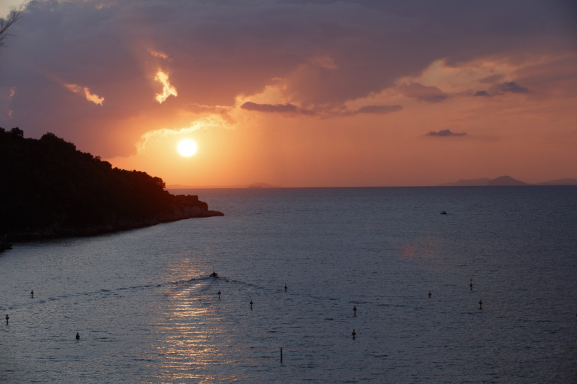 plush74 napoli villa garten 18