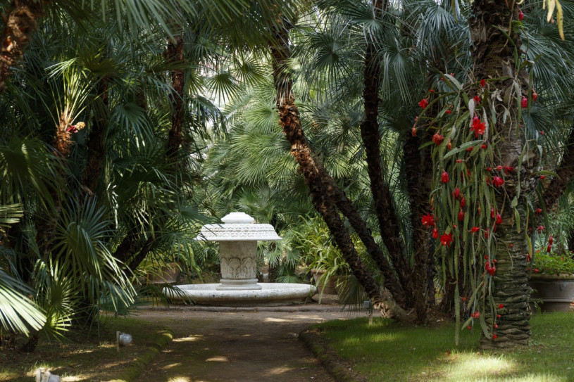 plush74 napoli villa garten 4