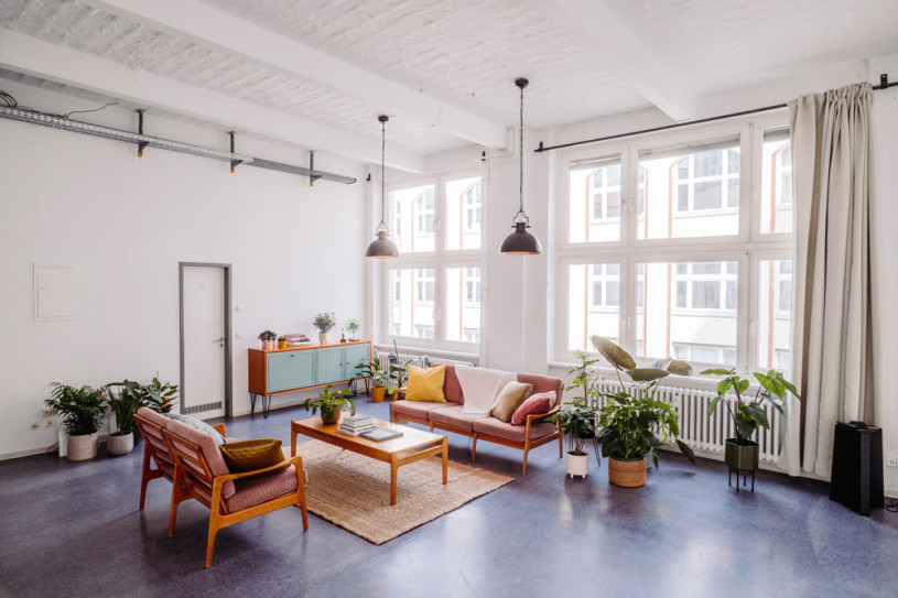 peluche74 isola neon studio 2