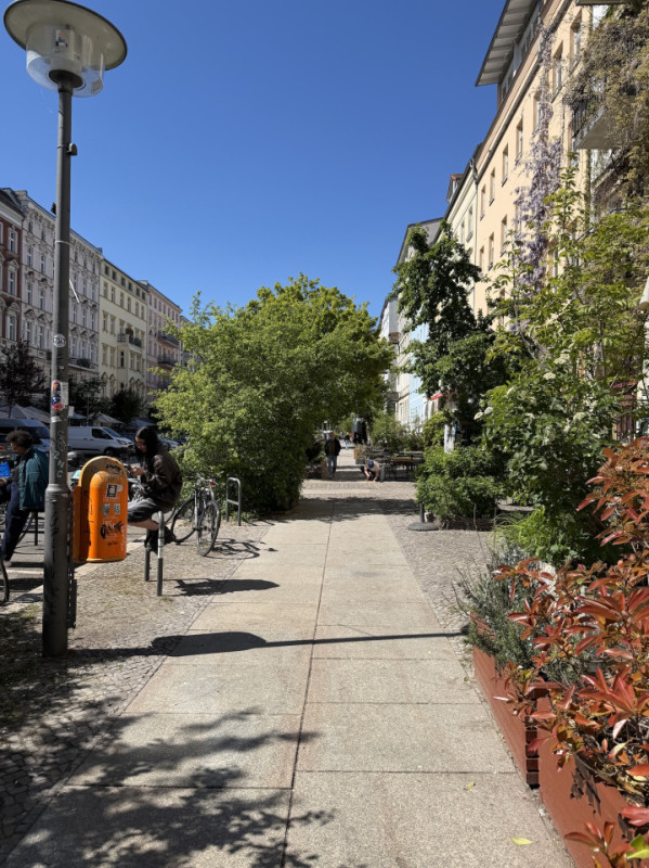 plush74 oderbergerstrasse 36 (1)