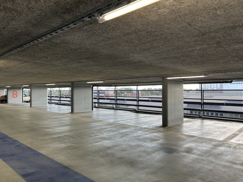 plush74 parkdeck hallen am borsigturm 25