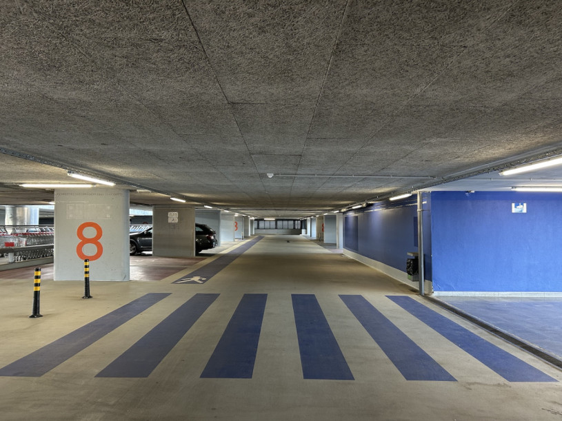 plush74 parkdeck hallen am borsigturm 46