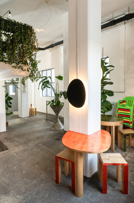 plush74 pastel colour bar zurich 12