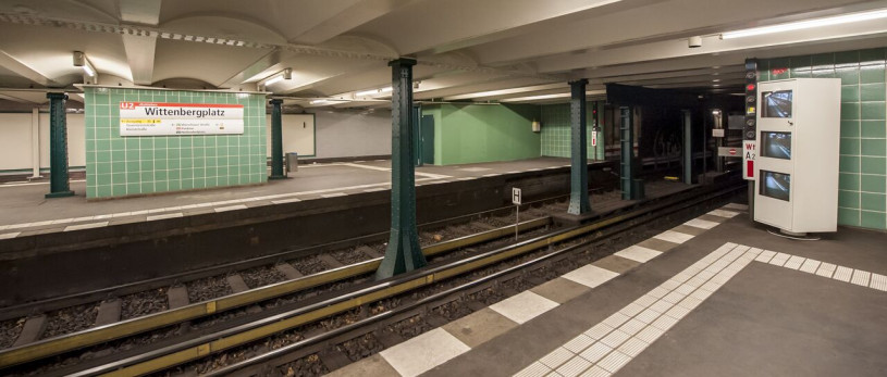 plush74 photo film event location germany berlin subway bhf wittenbergplatz4