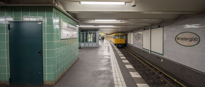 plush74 photo film event location germany berlin subway bhf wittenbergplatz8
