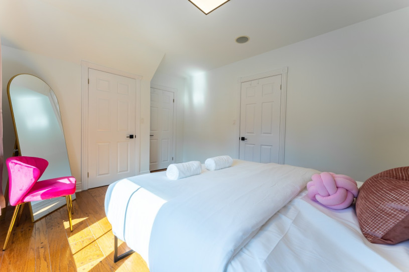 peluche74 foto film evento location toronto urbano casa privata canada luminoso colorato casa 42