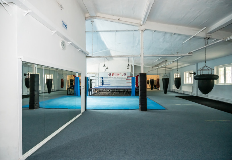 pluche74 foto film evenement locaties duitsland urban box gym 19