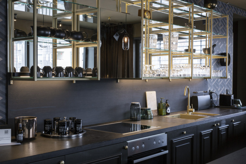 plush74 private bar apartment 3