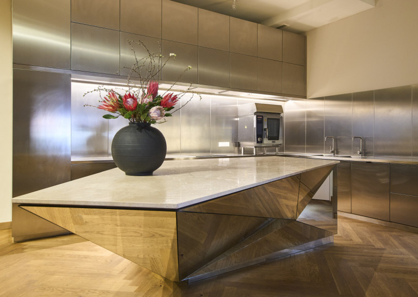 plush74 privat bar berlin 11