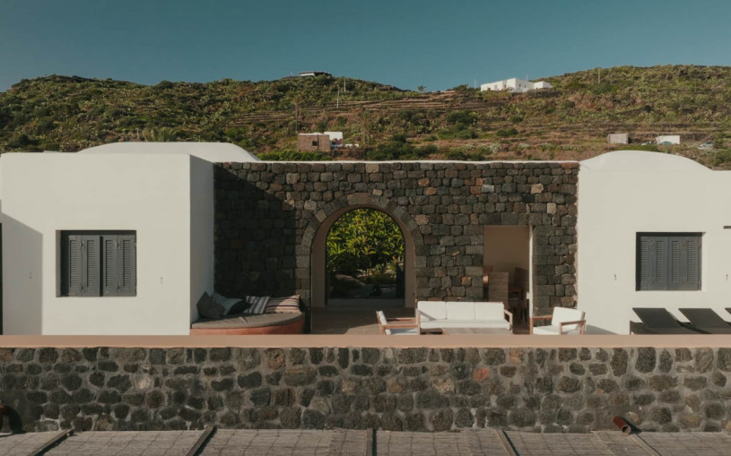 plush74 private island villa 1