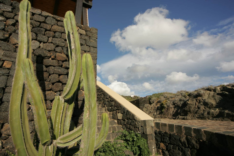 plush74 private island villa 6