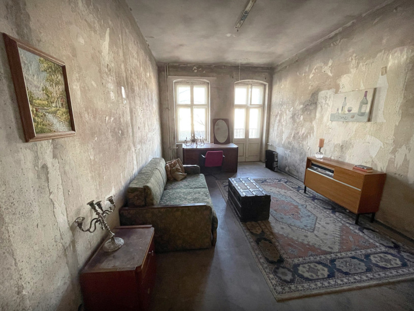 plush74 raw vintage apartment with lots of patina 14 (4)