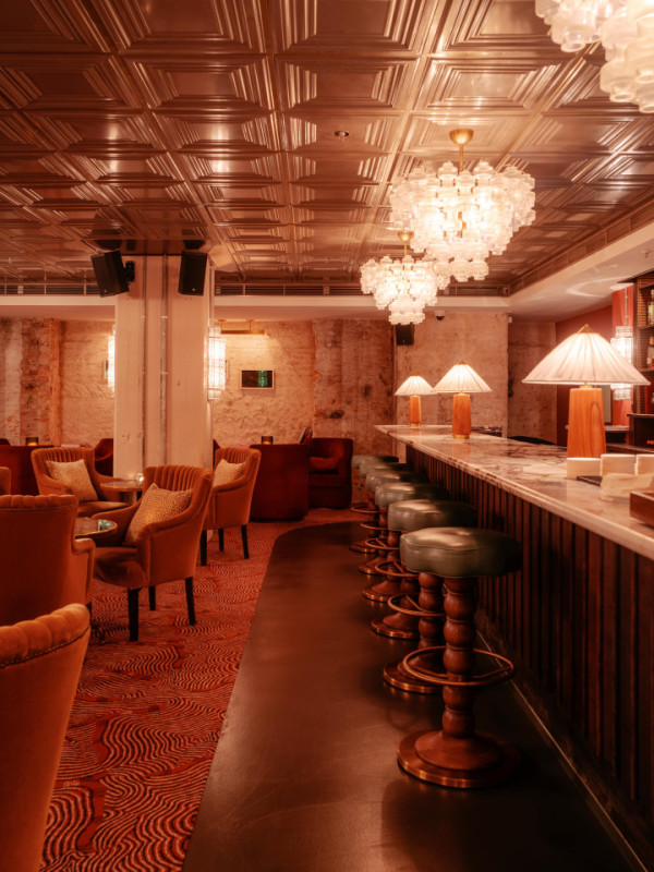 plush74 sala rossa sede berlino 4