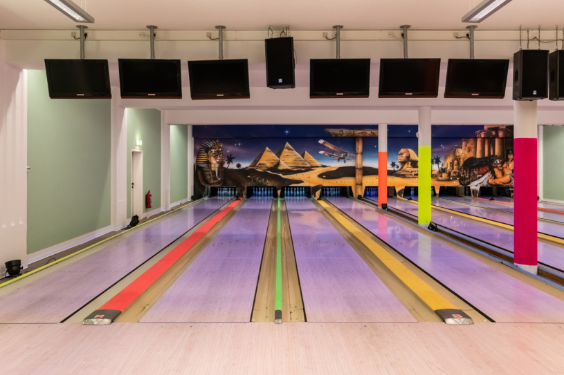 pluche74 verhuur film foto evenement duitsland brandenburg ballhouse bowling ruimte 22