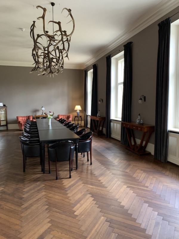 peluche74 noleggio location film foto evento castello villa campagna giardino velluto 45 (2)