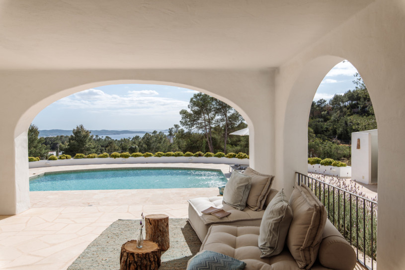 plush74 rental location photo film ibiza spain villa rustic modern00019
