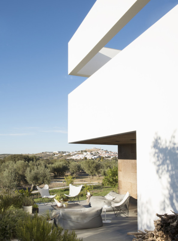 pluche74 verhuur foto film evenement villa portugal platteland00006