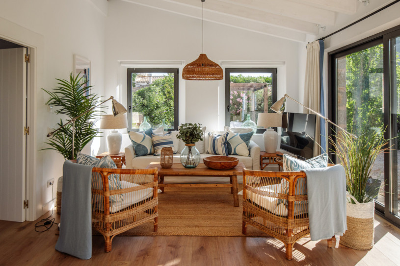 plush74 rental photo film production villa farmhouse mallorca00054