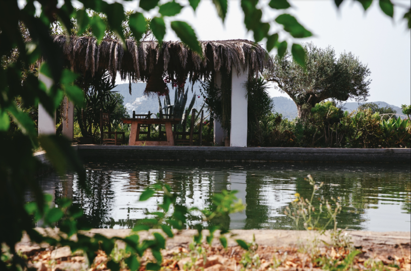 pluche74 verhuur producties locaiton foto film boerderij ibiza spanje00009